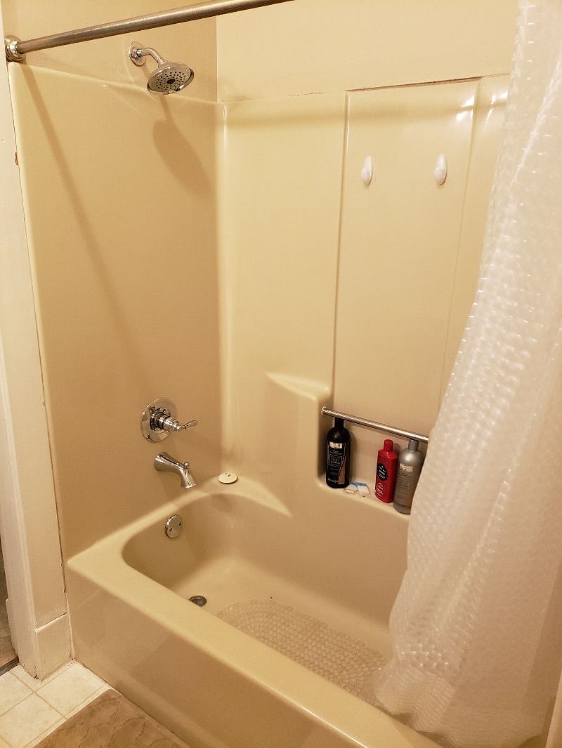 Tub/shower