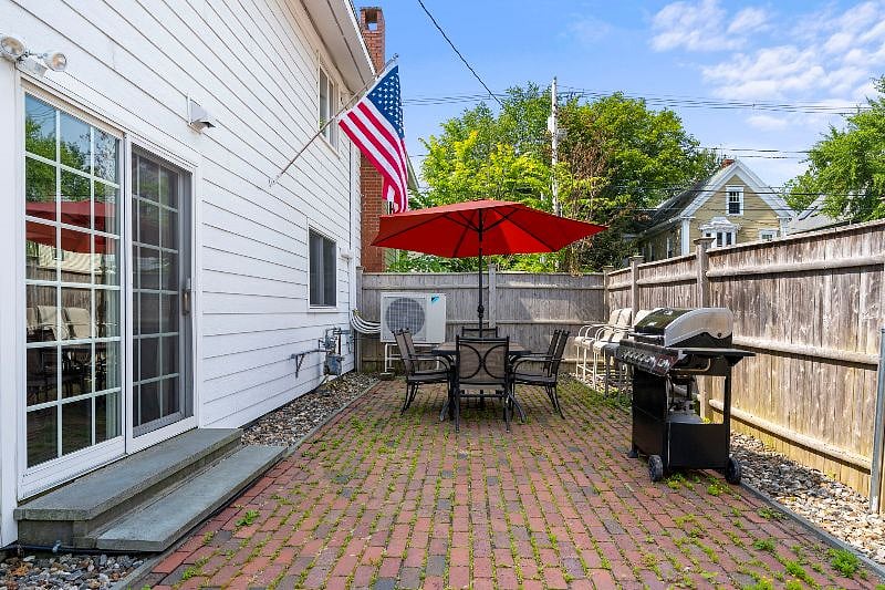 Furnished Finder property 608339_1 photo 11