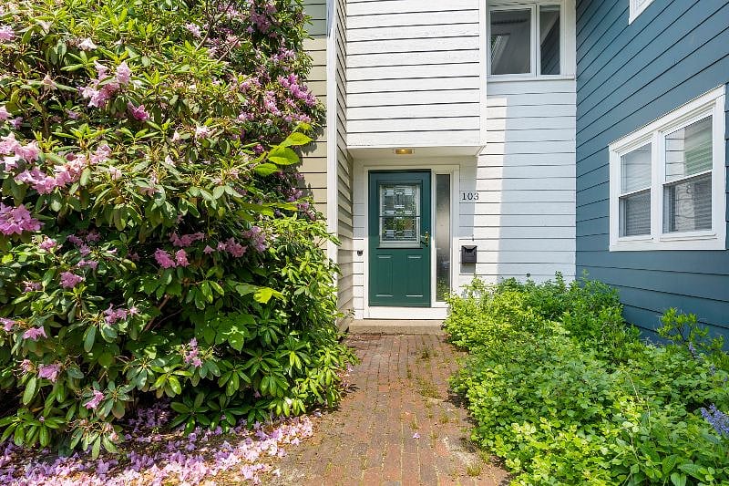 Furnished Finder property 608339_1 photo 15