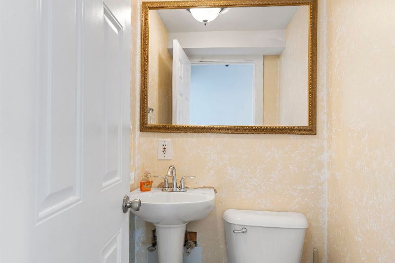 Furnished Finder property 608339_1 photo 5