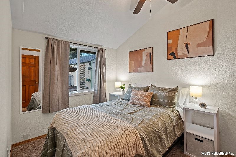 Furnished Finder property 608359_1 photo 12