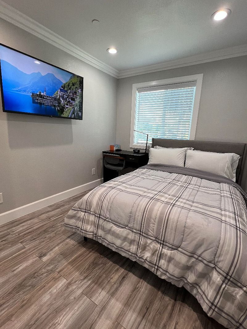 Furnished Finder property 608396_1 photo 3