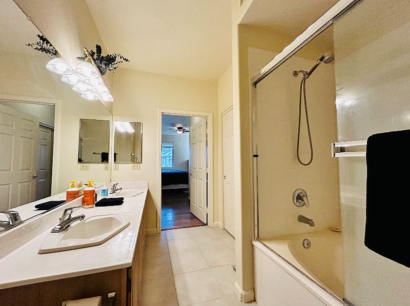 Furnished Finder property 608408_1 photo 4