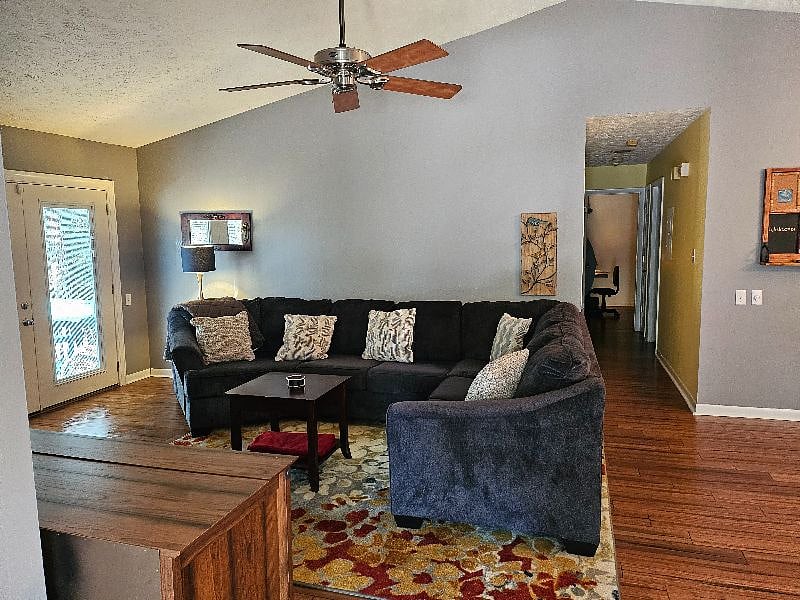 Furnished Finder property 608416_1 photo 9
