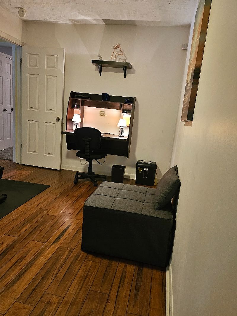 Furnished Finder property 608416_1 photo 21