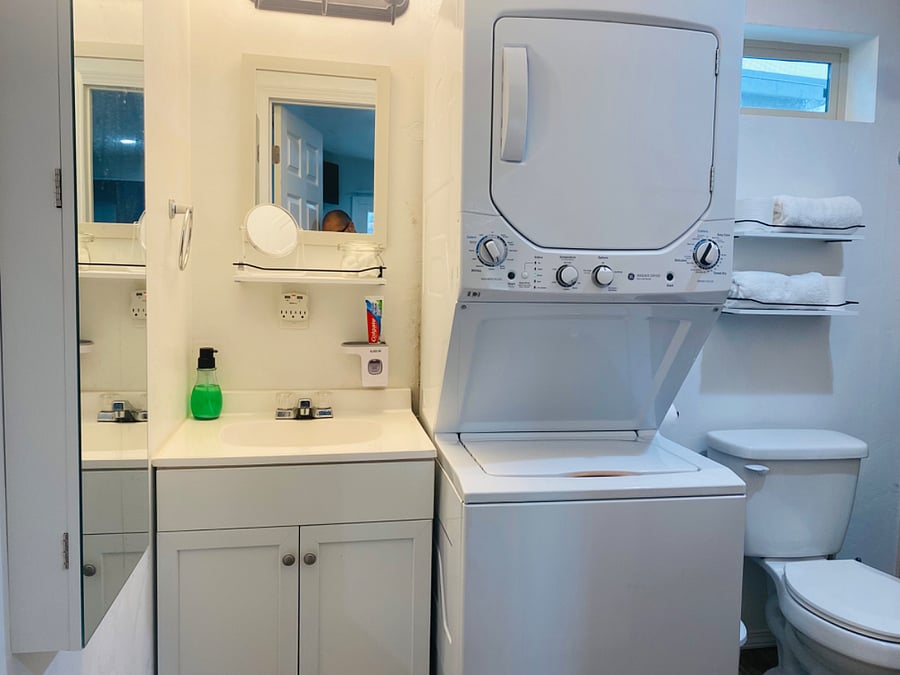 Washer and dryer includes