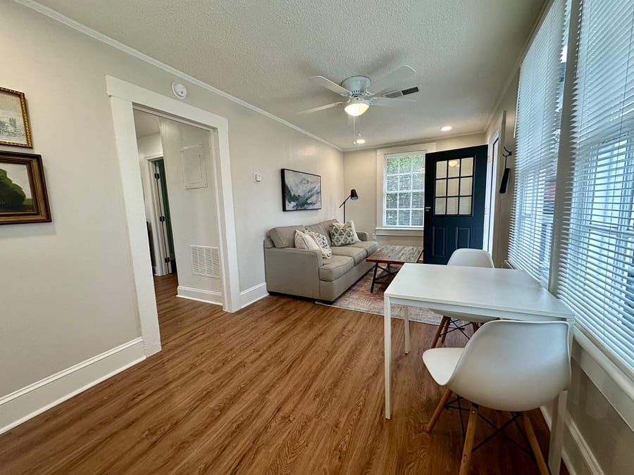 Furnished Finder property 608508_1 photo 2