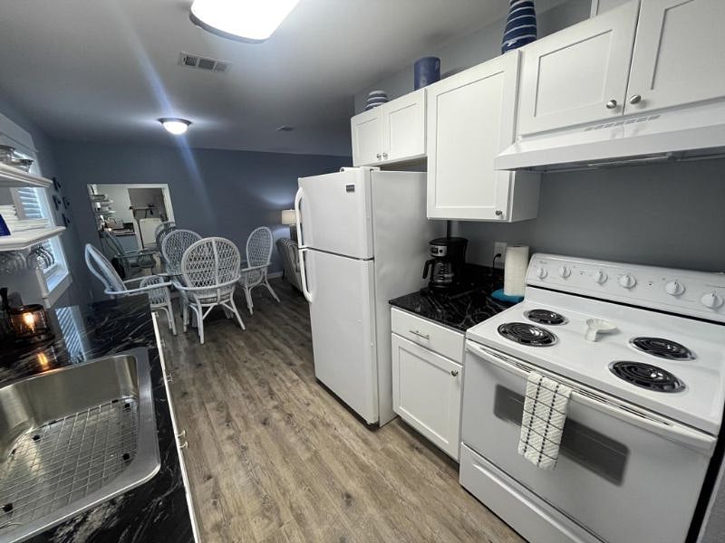 Furnished Finder property 608515_1 photo 7