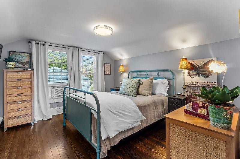 Upstairs bedroom