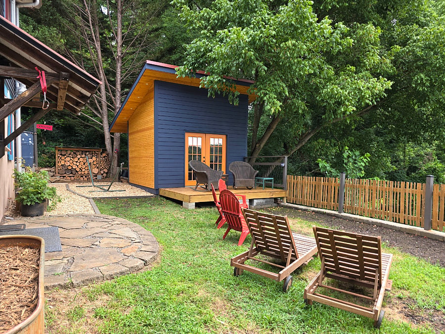 Backyard area with seating (blue shed is locked for host storage)