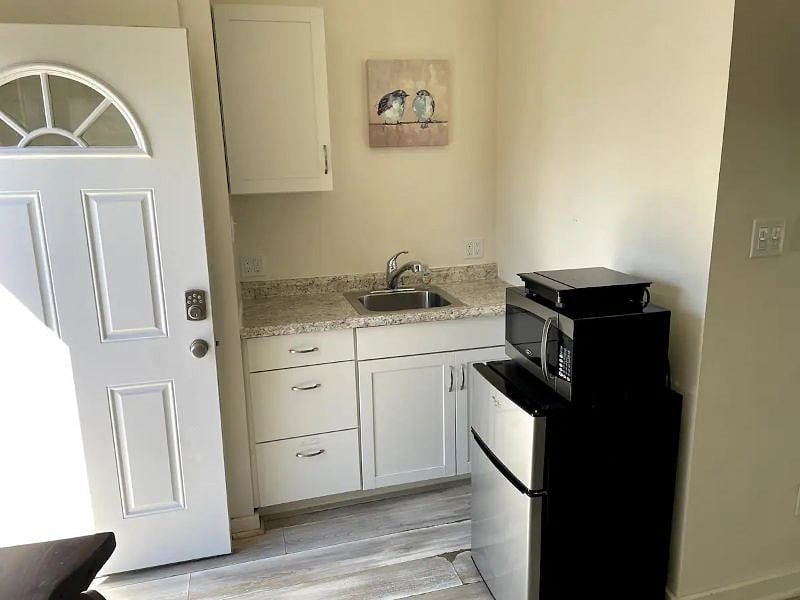 Furnished Finder property 608651_1 photo 6