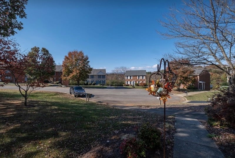 Nice, safe residential cul-de-sac