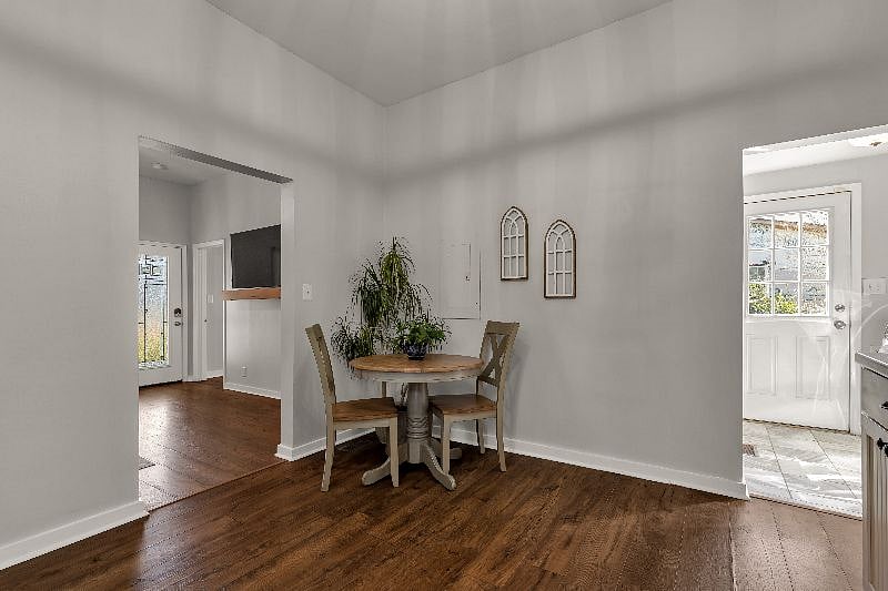 Furnished Finder property 608776_1 photo 14