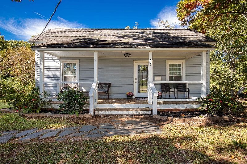 Furnished Finder property 608776_1 photo 21