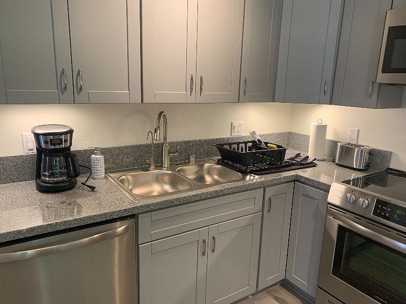 Furnished Finder property 608785_1 photo 4