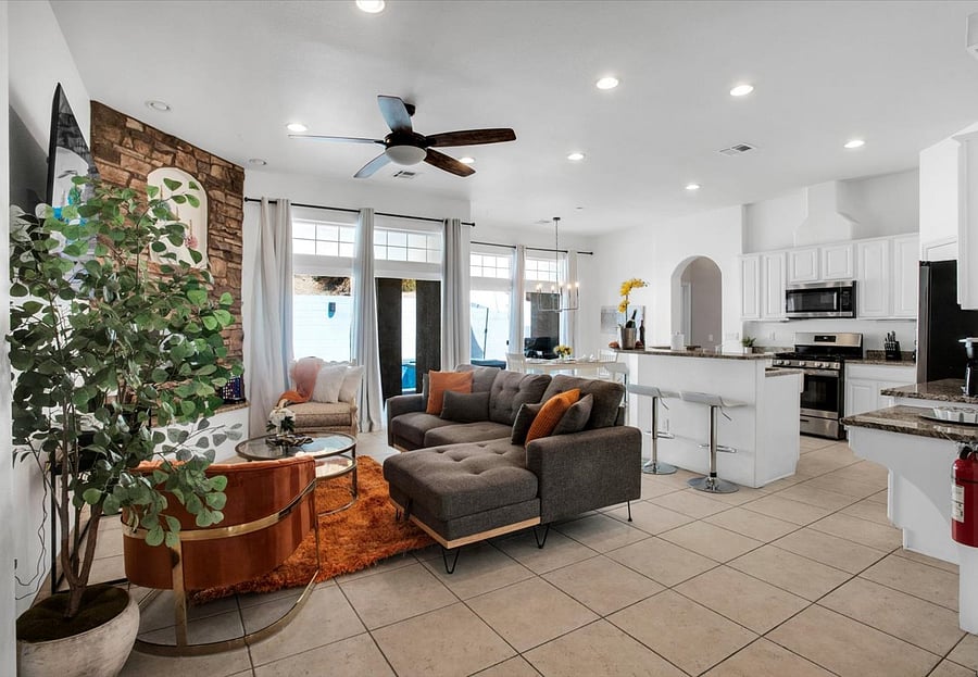 Furnished Finder property 608798_1 photo 24