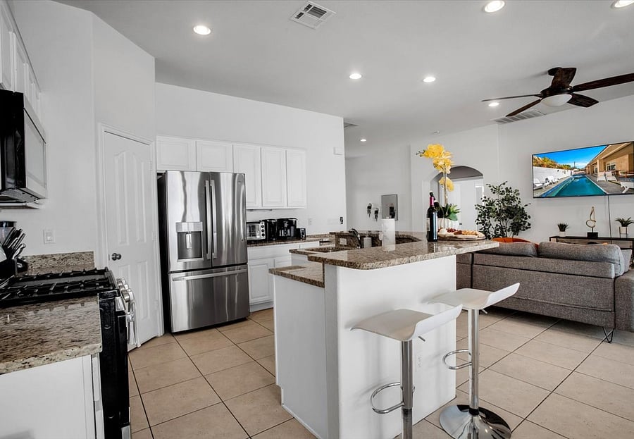 Furnished Finder property 608798_1 photo 12
