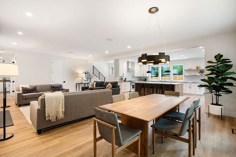 Furnished Finder property 608881_1 photo 4