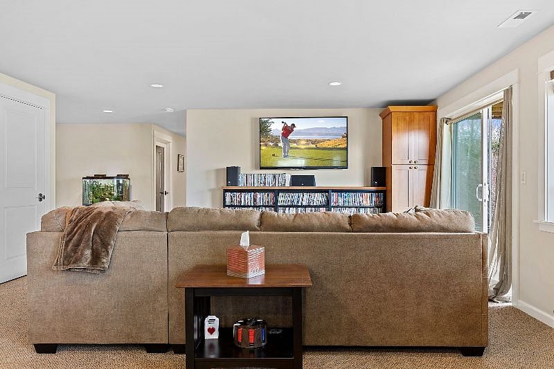 Furnished Finder property 608896_1 photo 35