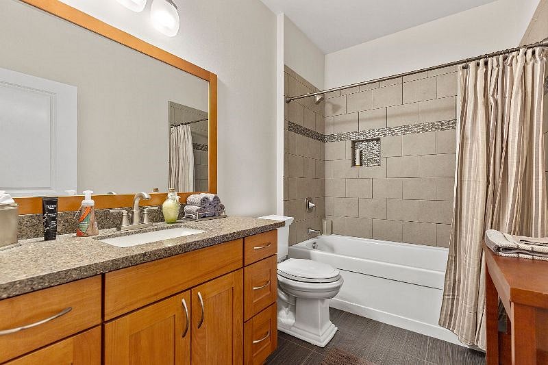 Upstairs Bath