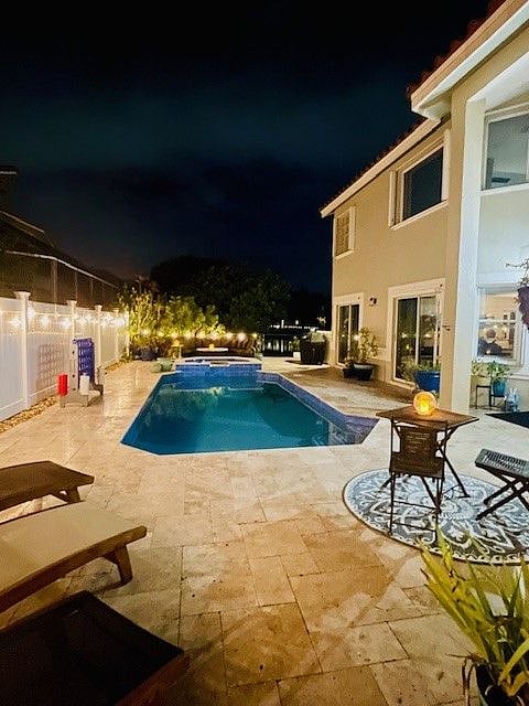 Furnished Finder property 608900_1 photo 17