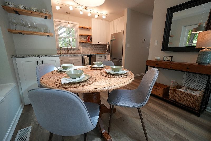 Furnished Finder property 608924_1 photo 8