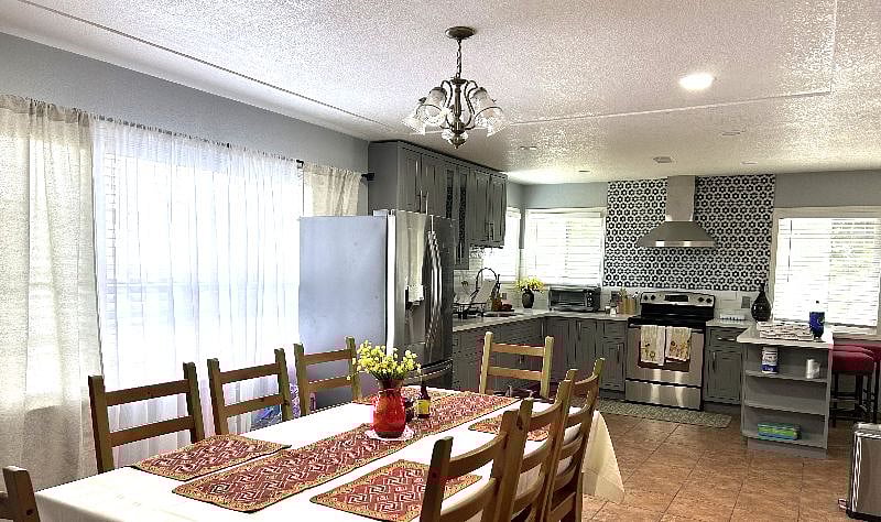 Furnished Finder property 608986_1 photo 3