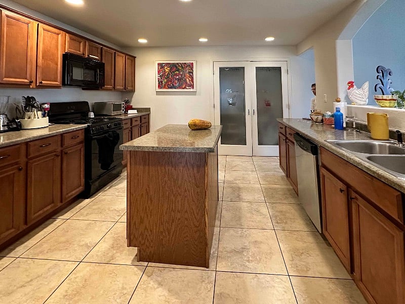 Furnished Finder property 609003_1 photo 9