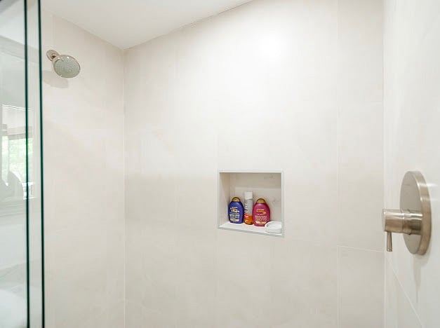 Furnished Finder property 609006_1 photo 13