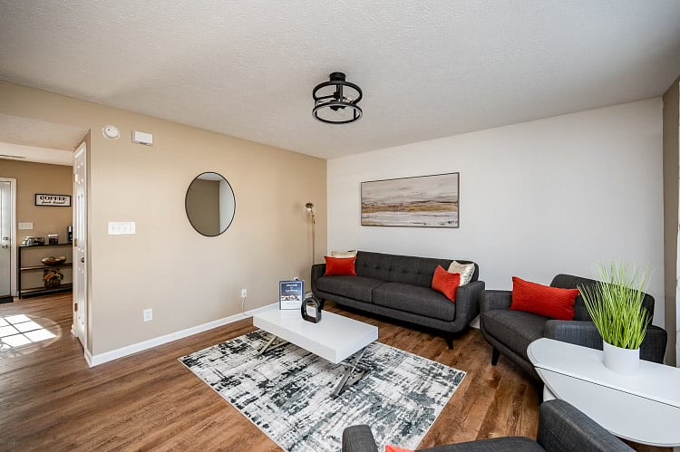 Furnished Finder property 609010_2 photo 8