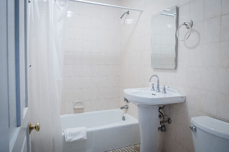 Furnished Finder property 609061_1 photo 8