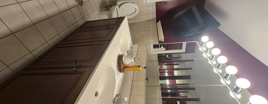 Furnished Finder property 609095_1 photo 18