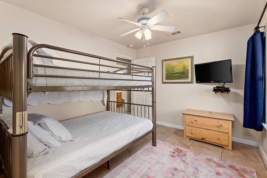 Furnished Finder property 609106_1 photo 14