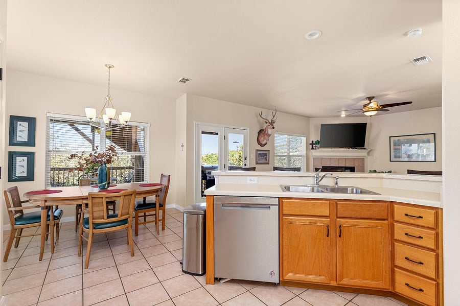 Furnished Finder property 609106_1 photo 7