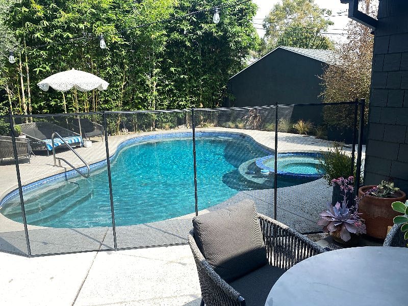 Furnished Finder property 609159_1 photo 42