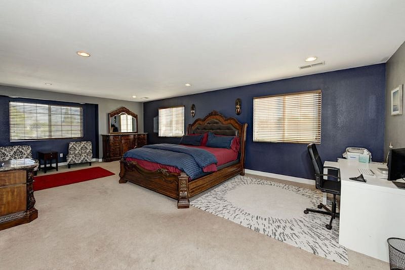 Furnished Finder property 609179_1 photo 12