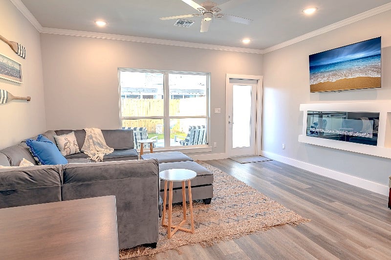 Furnished Finder property 609250_1 photo 3