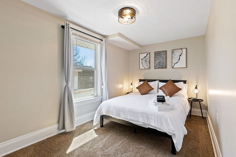 Furnished Finder property 609350_1 photo 18
