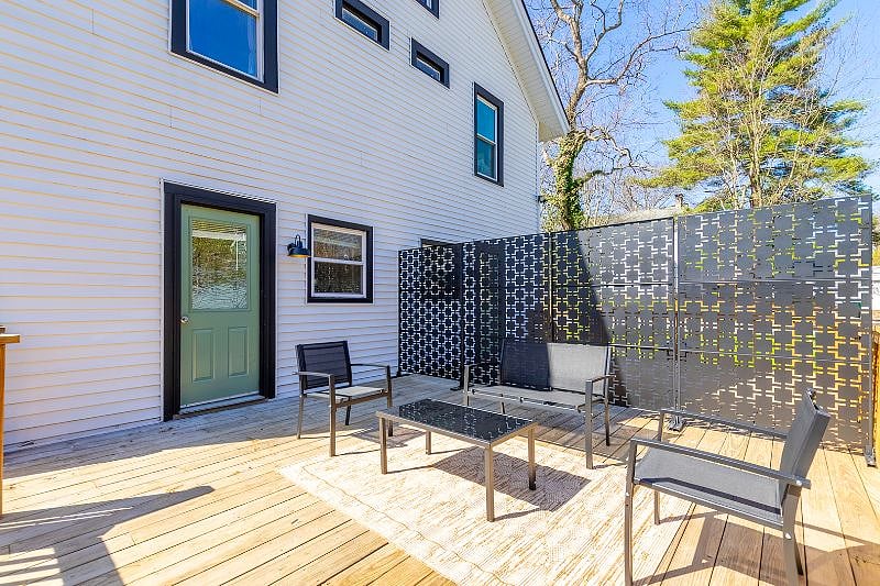 Furnished Finder property 609350_1 photo 24