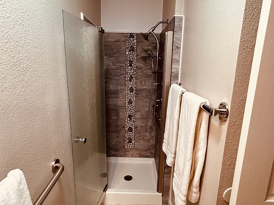 Bed rm #1 shower