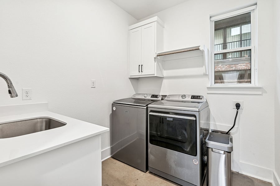 Furnished Finder property 609512_1 photo 18