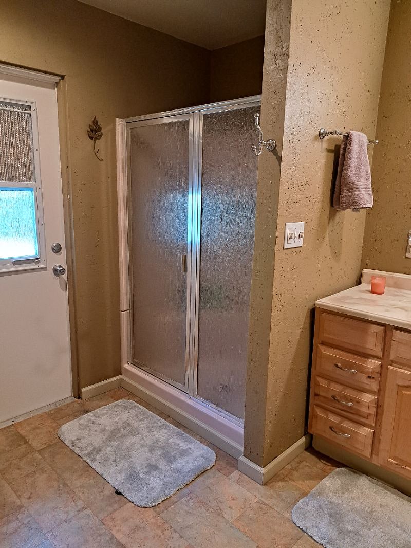 Furnished Finder property 609521_1 photo 12