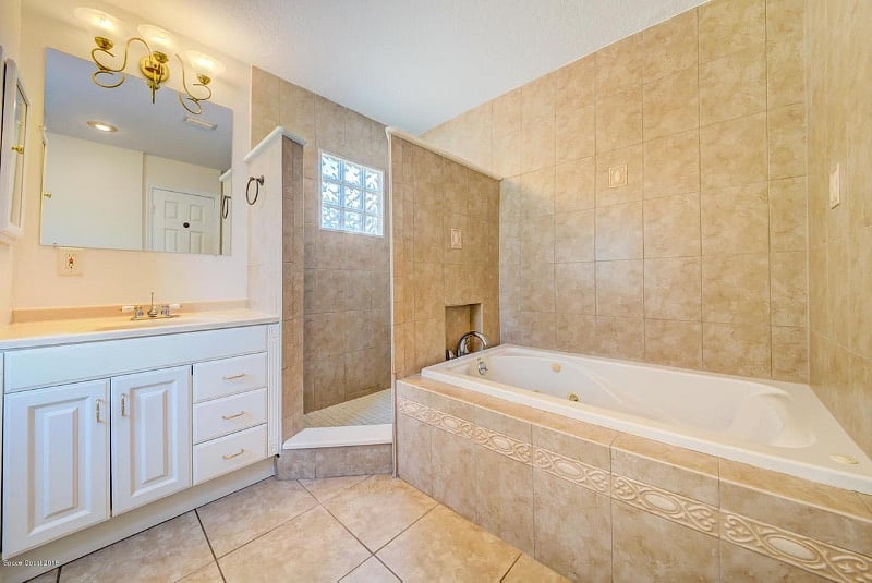 Furnished Finder property 609556_1 photo 13