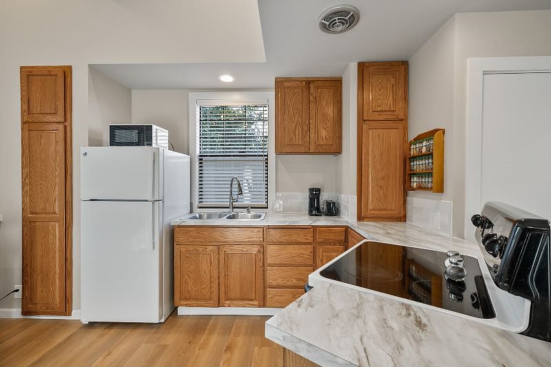 Furnished Finder property 609632_1 photo 7