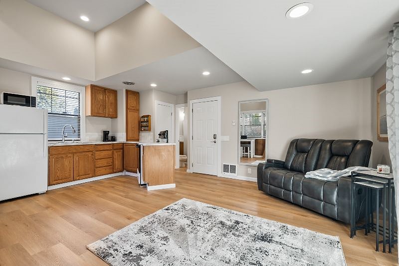 Furnished Finder property 609632_1 photo 10
