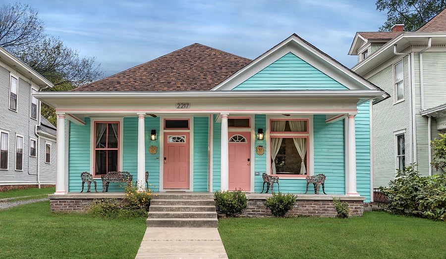 Restored Armstrong Cottage Duplex (Moonshine Suite entrance on left)