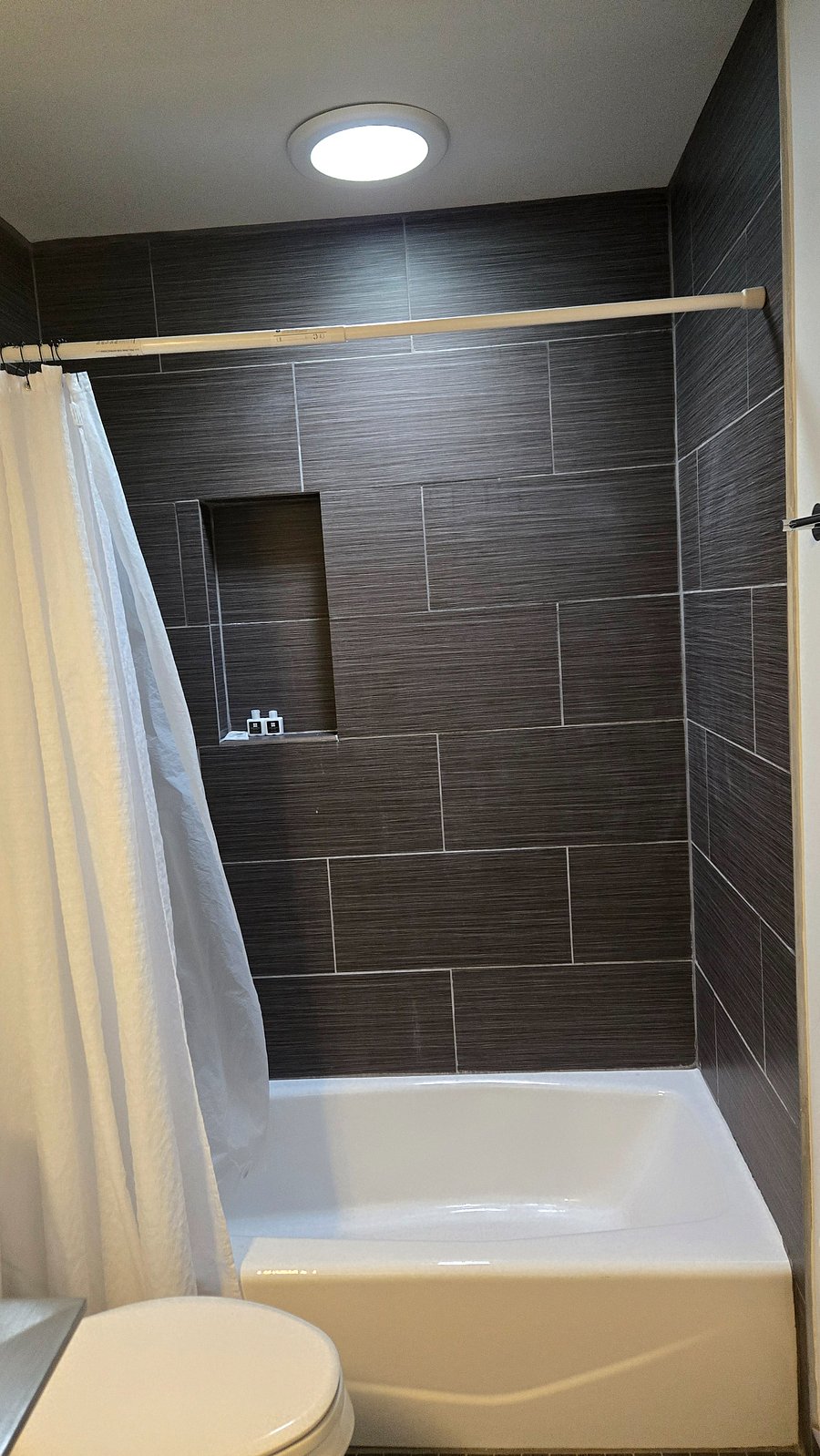 Furnished Finder property 609667_1 photo 15