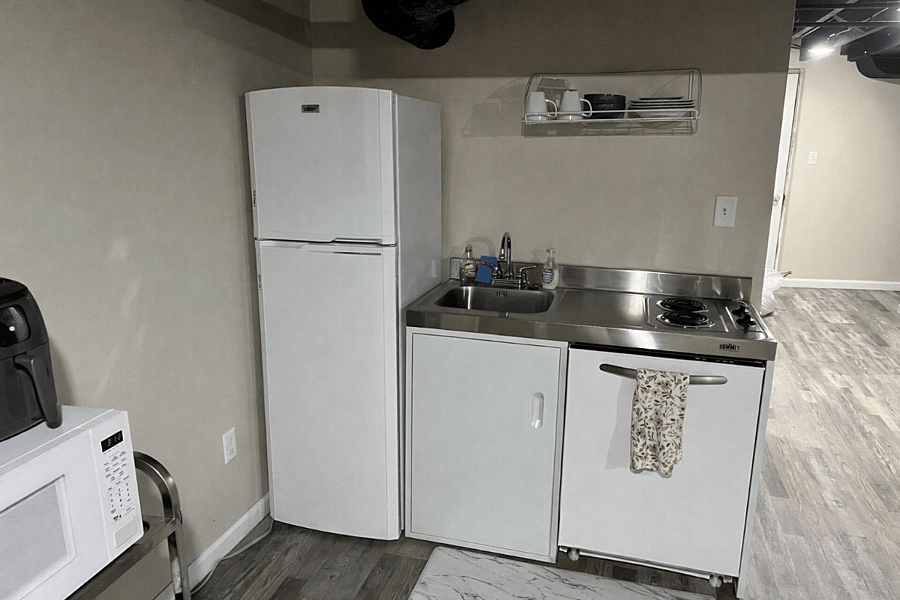 Furnished Finder property 609799_2 photo 8