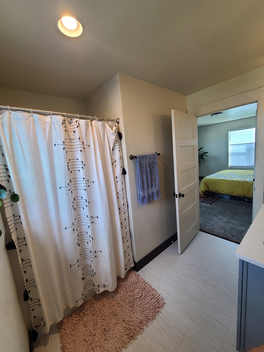 Furnished Finder property 609803_2 photo 6