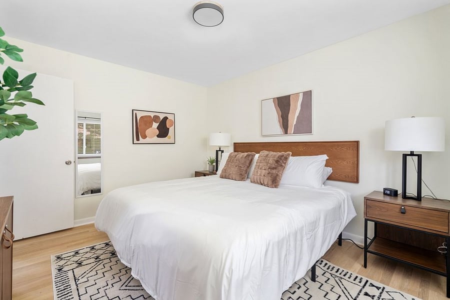 Furnished Finder property 609913_1 photo 22